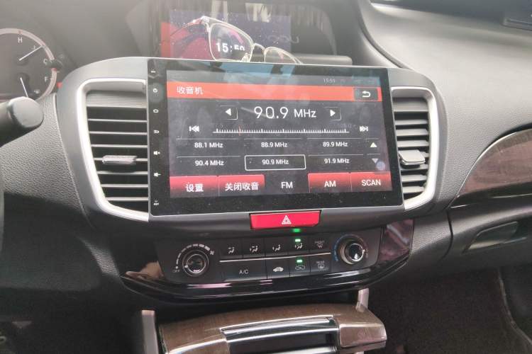 Used Honda Accord 2016 2.0L Comfort Edition Audio And AC Panel