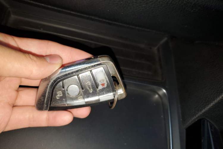 Used BMW 3 Series 2017 320Li Fashion Model
