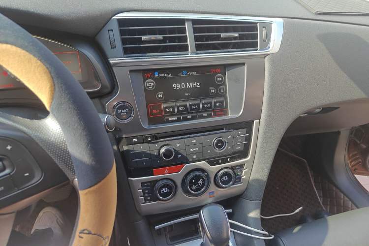 Used DS 6 2016 1.6T Luxury Edition THP160 Audio And AC Panel