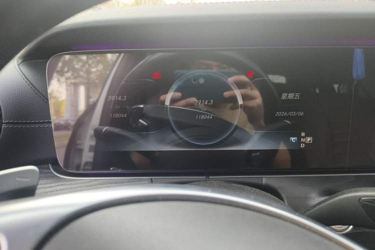 Used Mercedes-Benz E-Class 2016 E 200 L Sport Edition
