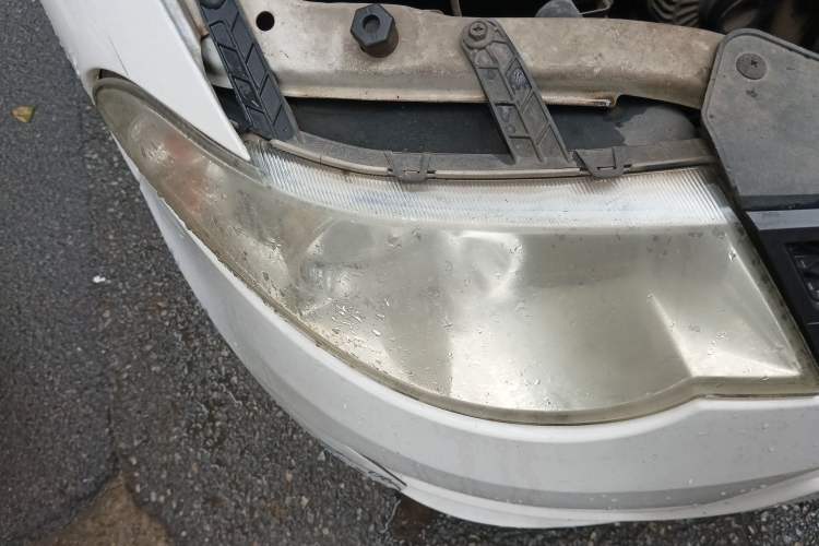 Used Wuling Hongguang 2015 1.2L S Base Model China IV Right Front Headlight