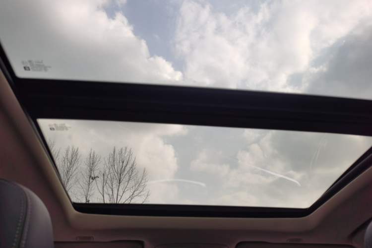 Used Cadillac XTS 2018 28T Elite Edition Headliner