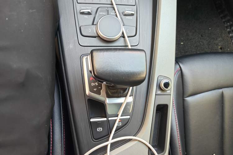 Used Audi A4L 2019 40 TFSI Ambition China VI