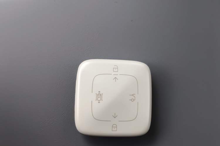 Used Zeekr 7X 2025 100 kWh Long-Range Rear-Wheel Drive with Intelligent Driving Features