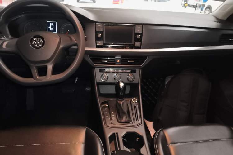 Used Volkswagen Lavida 2019 Lavida Start 1.5L Automatic Trendy Version China VI Standard
