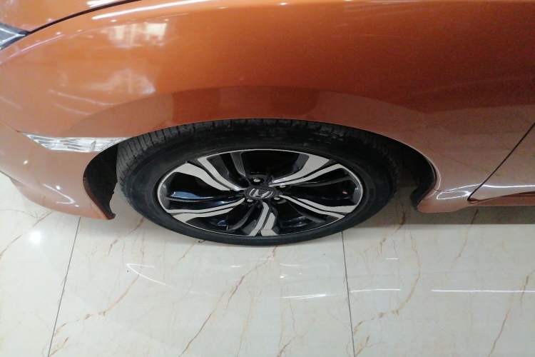 Used Honda Civic 2016 220TURBO CVT Prestige Edition Exterior 7