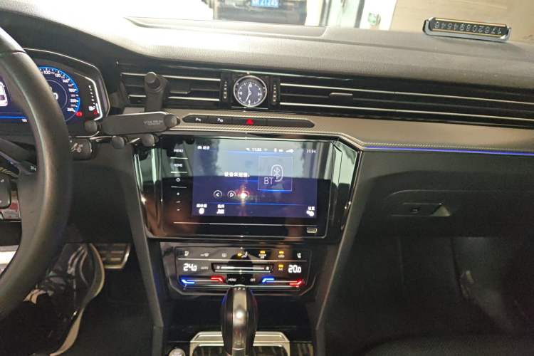 Used Volkswagen FAW-Volkswagen CC 2020 330TSI Glamour Edition China VI Standard Audio And AC Panel