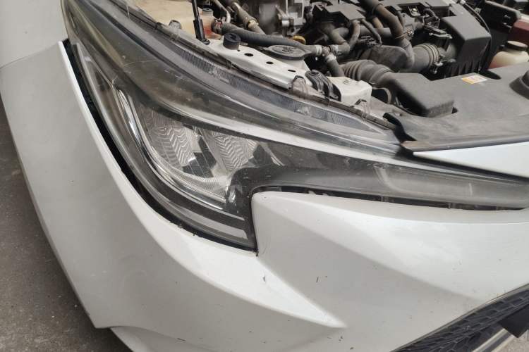 Used Toyota Levin 2021 Dual-Engine 1.8H E-CVT Luxury Edition Right Front Headlight