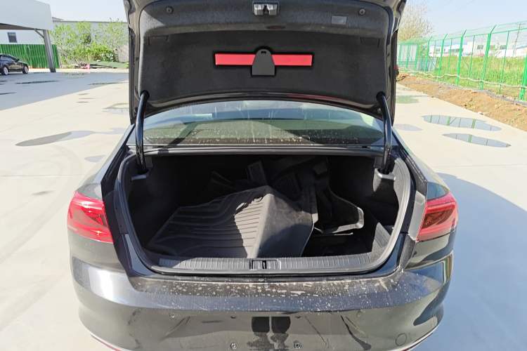 Used Volkswagen Magotan 2020 330TSI DSG Leading Model