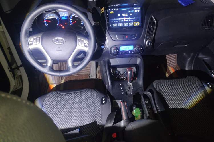 Used Hyundai ix35 2015 2.0L Automatic 2WD Smart Version China V Standard