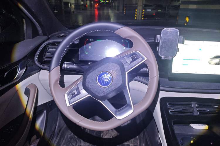 Used BYD Qin PLUS 2024 HONOR Edition DM-i 55KM Leading Model