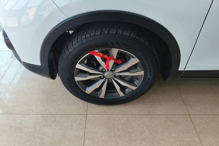 Used GAC Trumpchi GS3 2019 235T Manual Elite Edition Left Front Wheel Hub