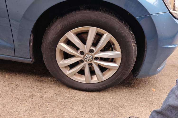 Used Volkswagen Touran 2018 Volkswagen Touran L 280TSI DSG Comfort Edition 7 Seats China V Emission Standard