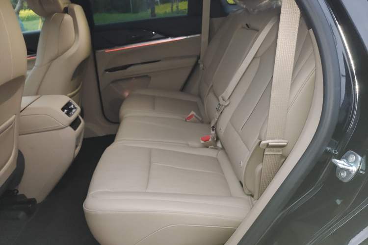 Used Cadillac XT5 2025 2.0T Luxury Version