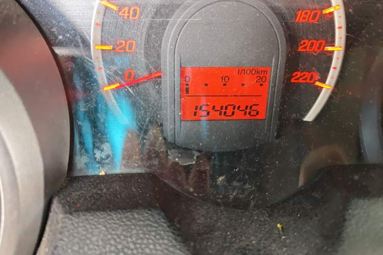 Used Honda Fit 2011 1.3L automatic comfort version
