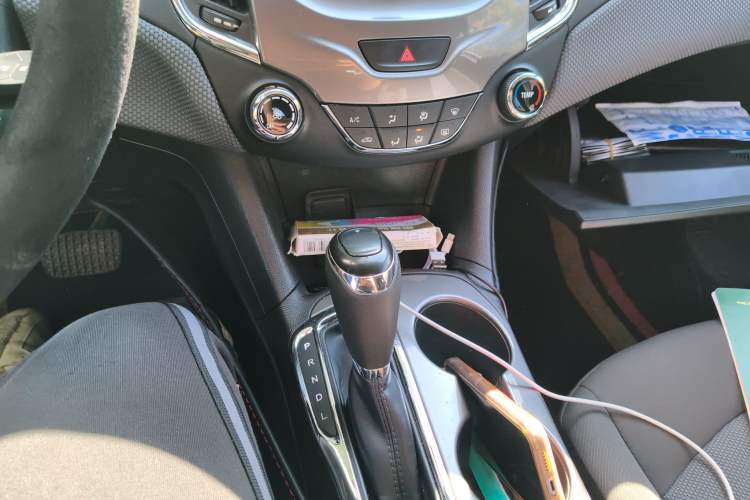 Used Chevrolet Cruze 2018 320 Automatic Pioneer Sunroof Edition