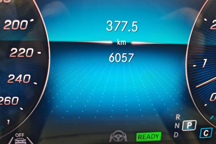 Used Mercedes-Benz Maybach GLS 2022 GLS 480 4MATIC Odometer Close Up