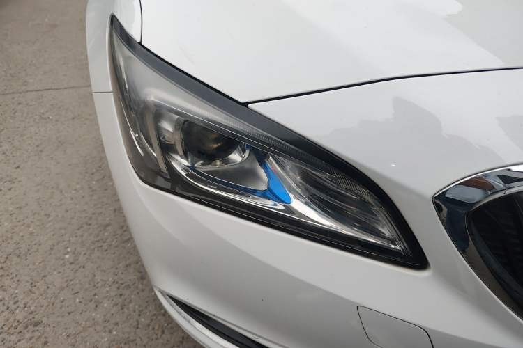 Used Buick Verano 2017 Sedan 15S Automatic Entry Model Right Front Headlight