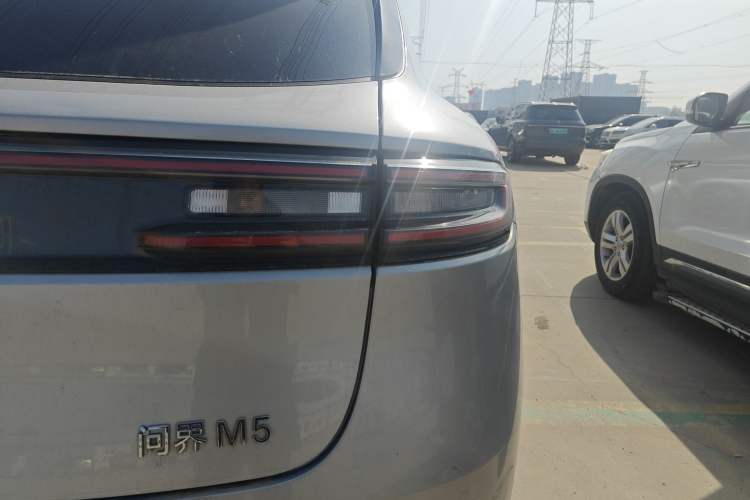 Used Hima AITO M5 2022 Extended-Range Four-Wheel Drive Ultimate Edition
