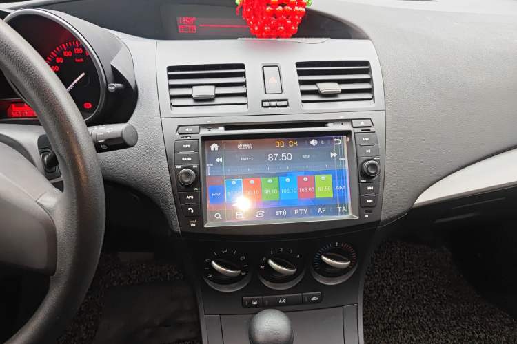 Used Mazda 3 2013 Hatchback 1.6L Automatic Elite Model
