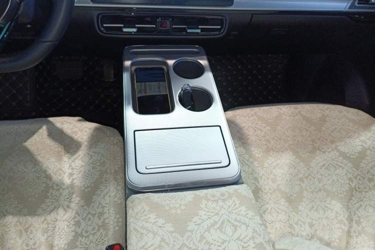 Used AION Y 2023 Plus 510 Enjoy Edition
