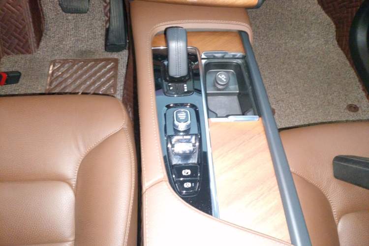 Used Volvo XC90 2021 B5 SmartDrive Luxury Edition 5-seater