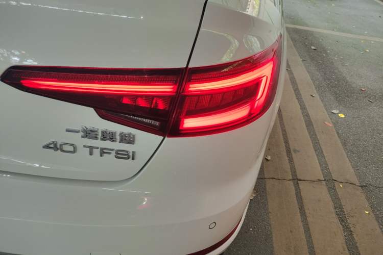 Used Audi A4L 2018 30th Anniversary Edition 40 TFSI Trendy Model
