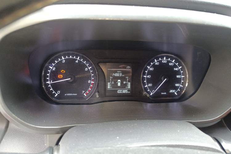 Used CHANGAN OSHAN X70A 2019 1.5L Manual Basic Version China VI Standard Instrument Cluster