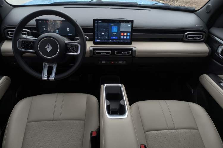 Used Baojun Spark EUV 2024 Prestige Edition 4 Seats