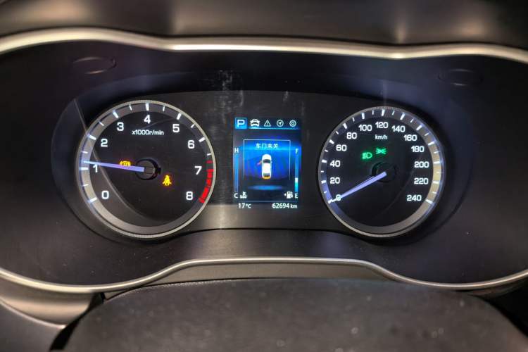 Used CHANGAN Eado 2019 Blue Whale Edition 280T GDI DCT High-Speed Model Instrument Cluster