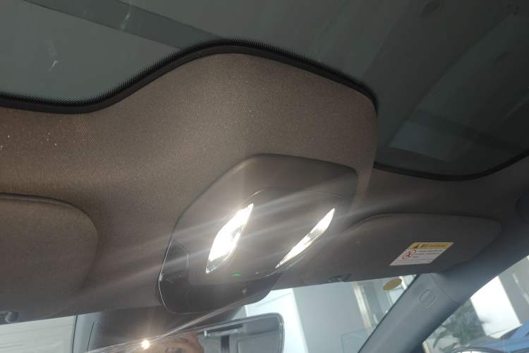 Used Hongqi Tiangong 08 2025 680 Ultra Four-Wheel-Drive Version