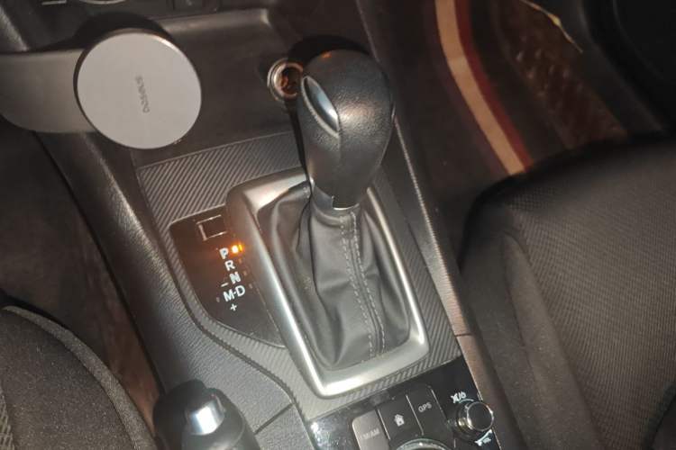 Used Mazda Mazda 3 Axela 2019 Cloud-Controlled Version Sedan 1.5L Automatic Comfort Trim China VI Standard
