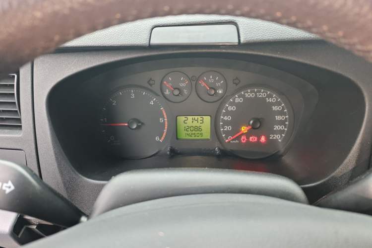 Used Ford Transit Custom 2016 2.2T Long-Wheelbase 6/7-Seater Mid-Roof Multi-Purpose Vehicle