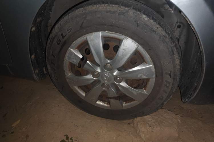 Used Hyundai Verna (older generation) 2010 Sedan 1.4L Manual Comfort GS