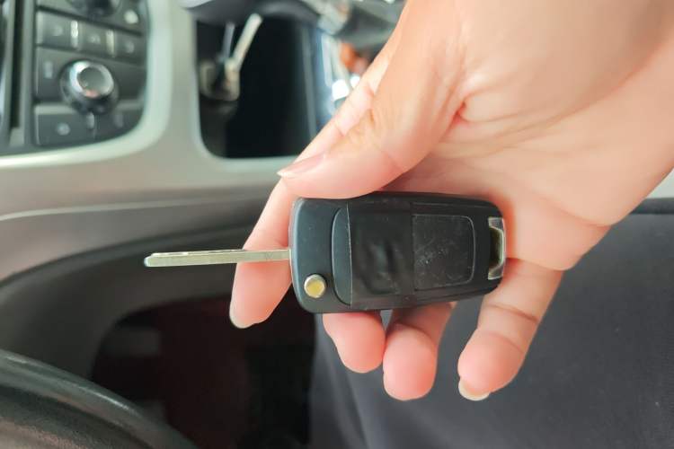 Used Buick GT 2010 XT 1.6L Automatic Fashion Edition