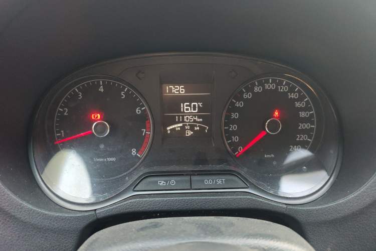 Used Volkswagen Polo 2014 1.4L Manual Fashion Edition