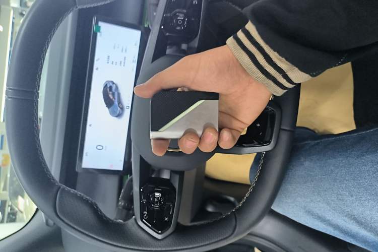 Used Lynk & Co 07 2024 EM-P 126 Long-Range Ultra
