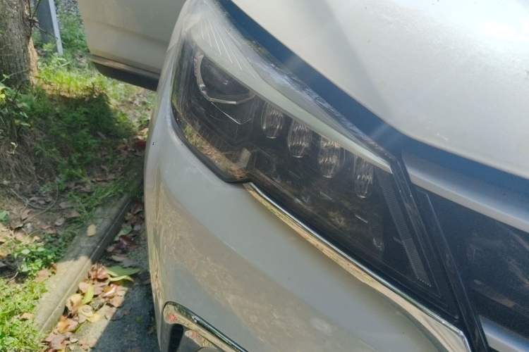 Used CHANGAN CS85 COUPE 2019 2.0T Automatic Version China V Standard Right Front Headlight