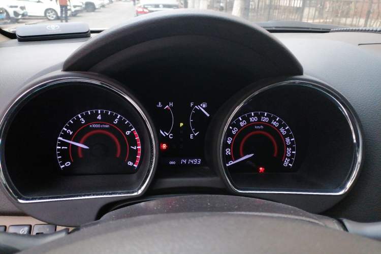 Used Toyota Highlander 2012 2.7L Two-Wheel Drive 7-Seater Elite Edition