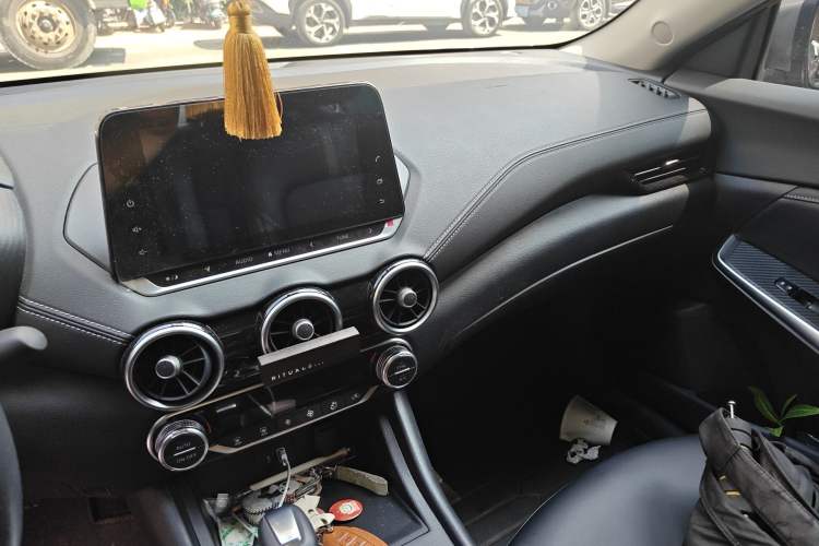 Used Nissan Sylphy 2021 1.6L XL CVT Enjoyment Edition Audio And AC Panel