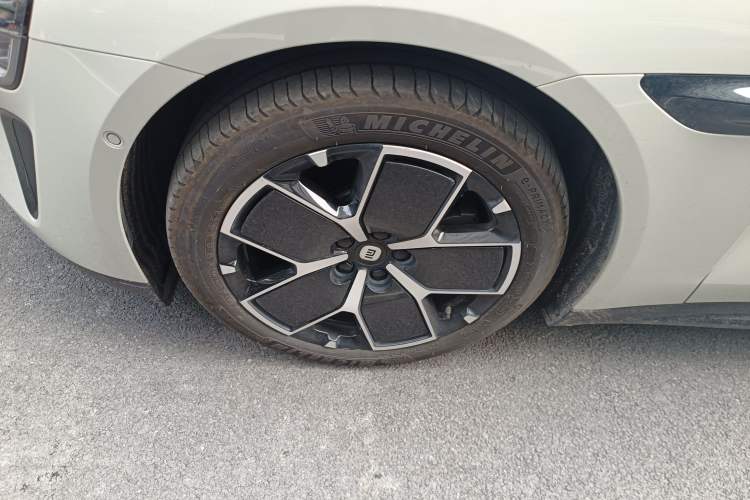 Used Xiaomi Auto SU7 2024 Rear-Drive Ultra-Long Range Advanced Pro-Level Intelligent Driving Version
