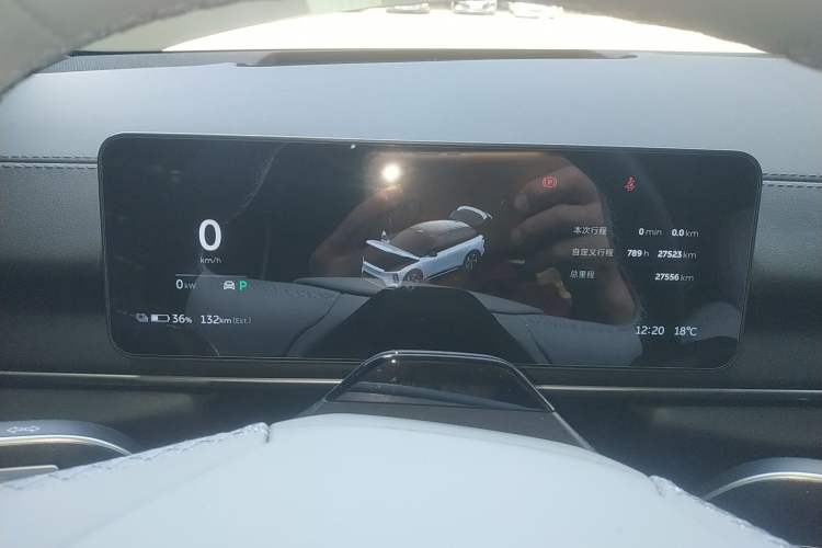 Used Nio ES6 2025 75 kWh
