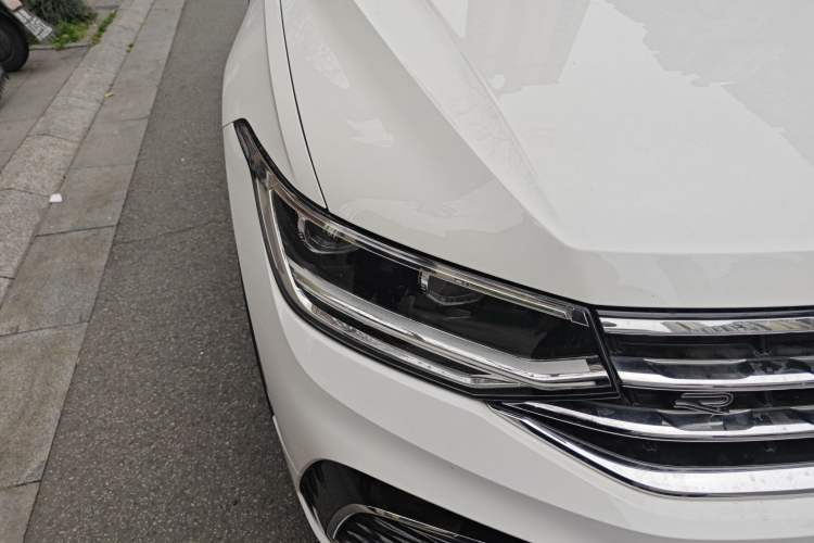 Used Volkswagen Tiguan X 2021 330TSI Two-Wheel-Drive Flagship Edition Right Front Headlight