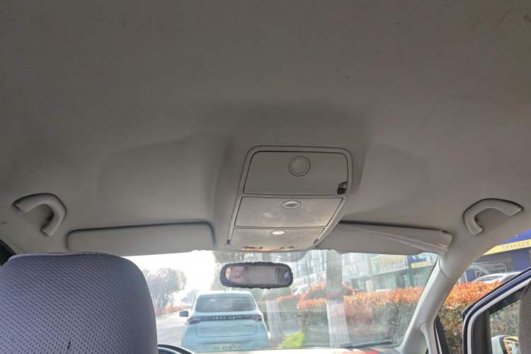 Used Volkswagen Touran 2015 1.4T Manual Fashion Edition 5-Seater Headliner