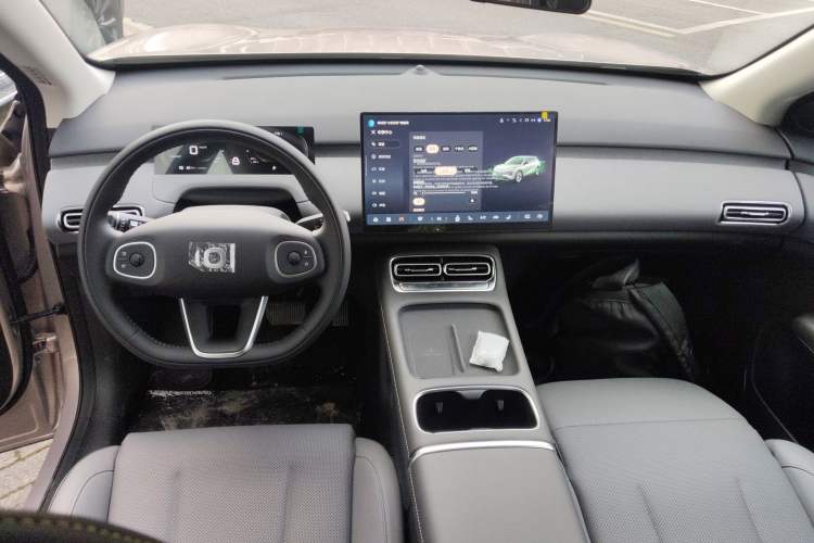 Used CHANGAN NEVO Q05 2026 Model 506 Max