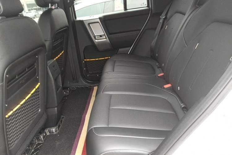 Used iCAR V23 2025 401 Two-Wheel Drive Intelligent Driving Version Left Rear Seat