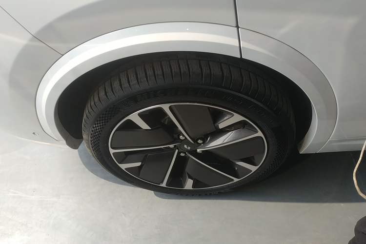 Used Li Auto L7 2025 Ultra Smart Refreshed Edition
