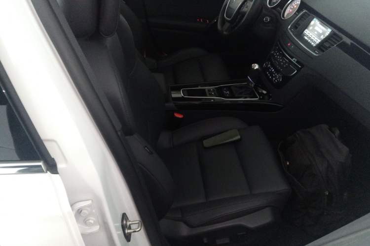 Used Peugeot 508 2015 1.8THP Automatic Prestige Edition Right Front Seat