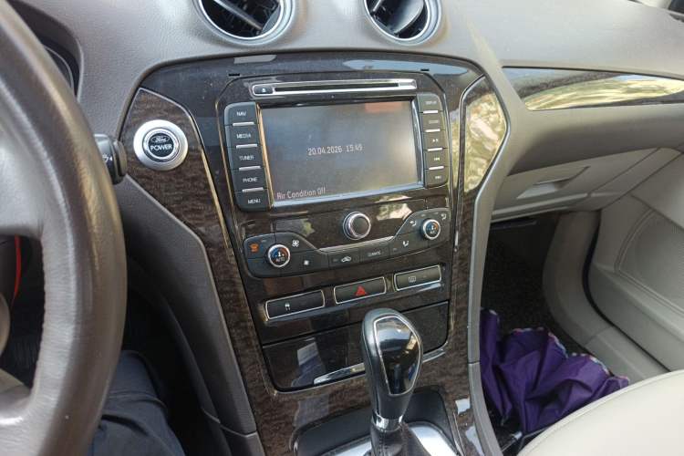 Used Ford Mondeo 2011 2.0L GTDi 200 Luxury Edition
