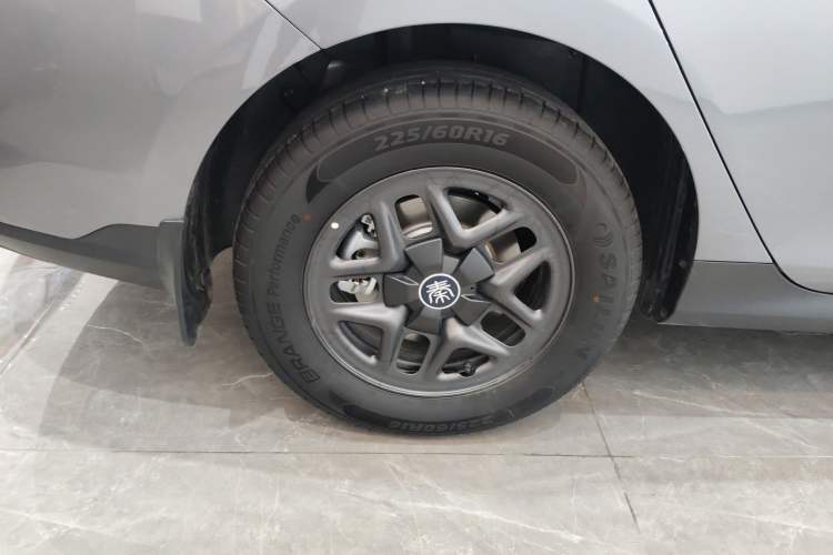 Used BYD Qin PLUS  Right Rear Wheel Hub